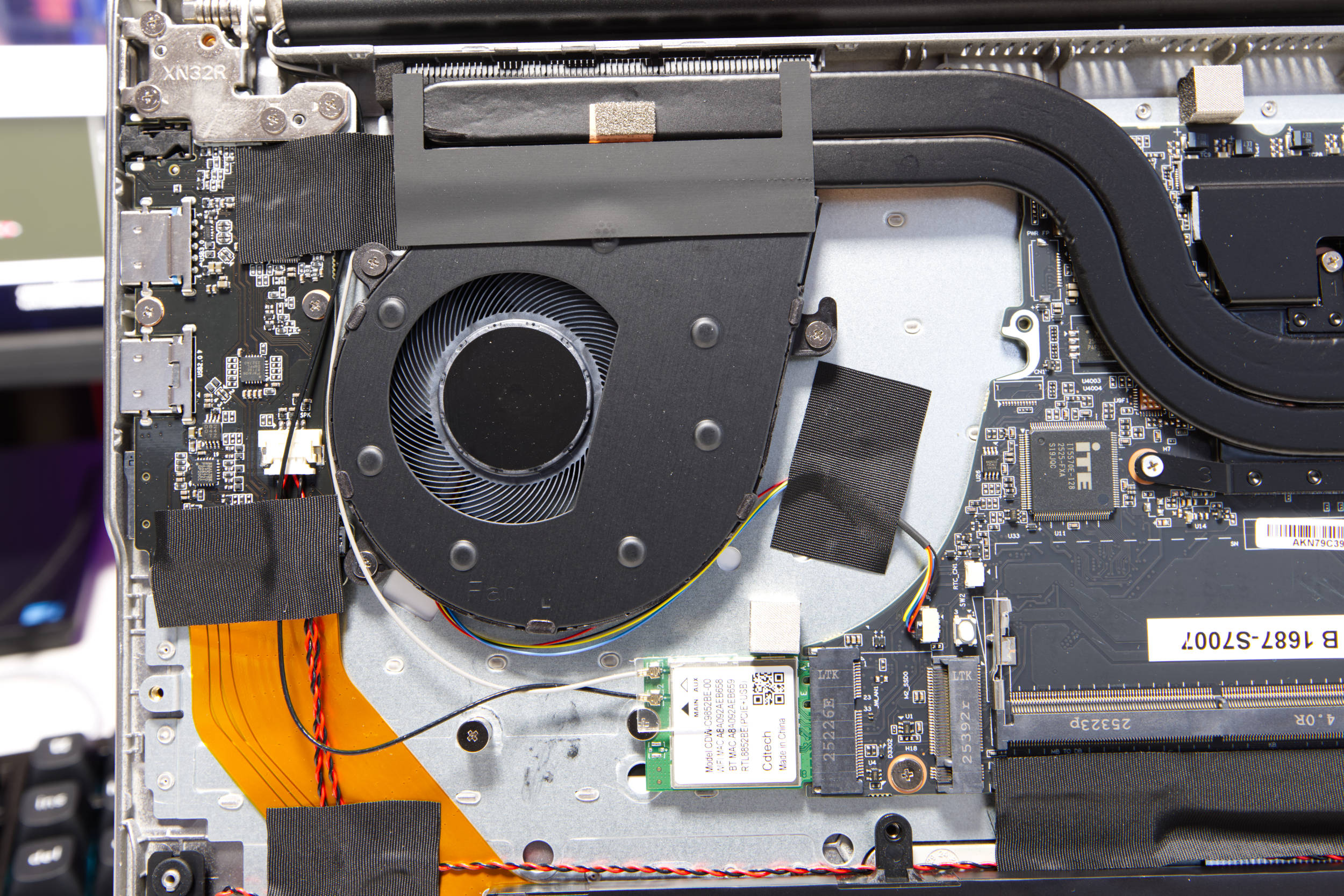 ACEMAGIC RX16 Lüfter ACEMAGIC RX16 Lüfter