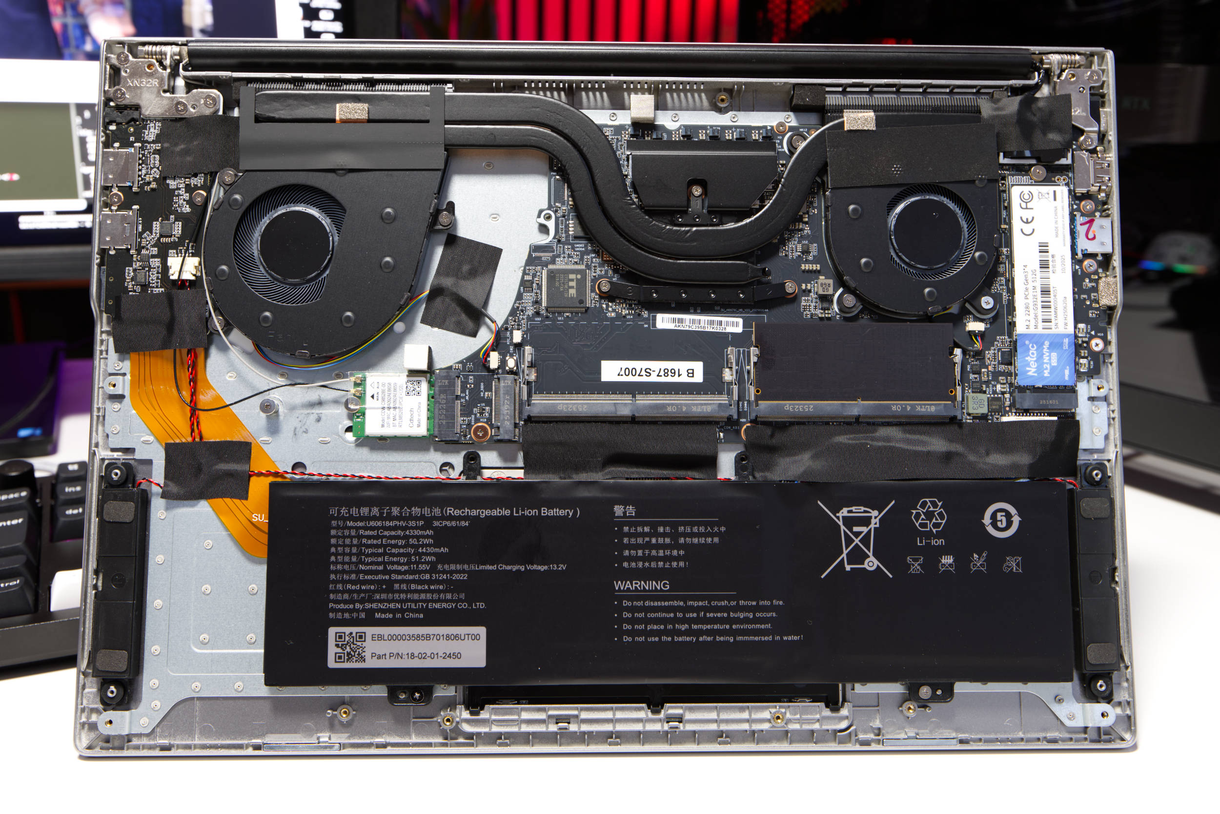 ACEMAGIC RX16 offene Unterseite ACEMAGIC RX16 offene Unterseite