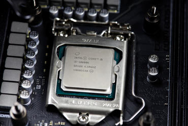 Intel Core i9-10900K System