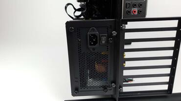 RAIJINTEK-PAEAN-Benchtable-Showcase-Bild12