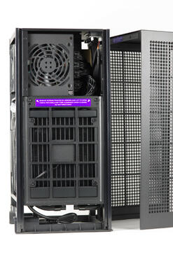 NZXT H1 2022 - Radiator und Netzteil