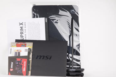 MSI GeForce RTX-3080 Suprim X 12G Lieferumfang