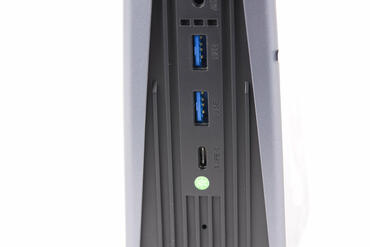 ACEMAGICIAN AMR5 Mini-PC Front-IO