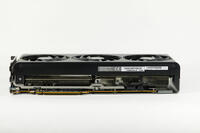 Sapphire Radeon RX 7700 XT Nitro+ Profil