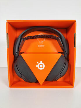 SteelSeries Arctis Nova 5 Wireless 011 - Headset in Verpackung