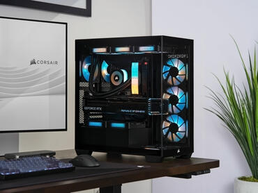 CORSAIR zeigt 3500X Mid-Tower PC-Gehäuseserie mit Fokus auf Stil, Kompatibilität und Kühlungsleistung