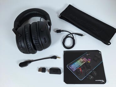 HyperX Cloud III Wireless 002 - Lieferumfang