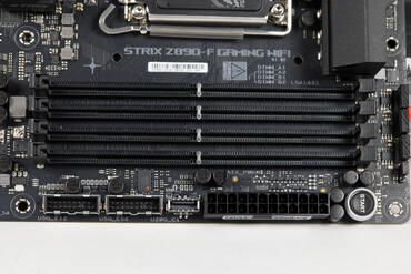 ASUS ROG Strix Z890 F Gaming WIFI RAM DIMM Slots