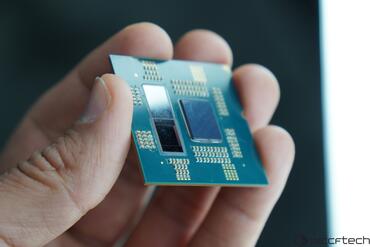 AMD Ryzen 7 9800X3D: Erste Bilder zeigen neuen 3D-V-Cache