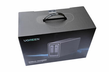 Ugreen NASync DXP2800 Verpackung