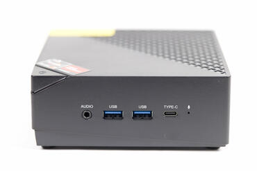 Nipogi AM06 Pro Mini PC Front