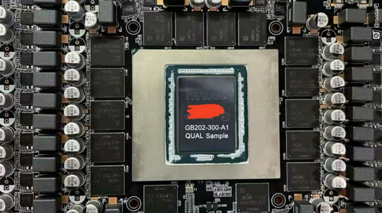 NVIDIA RTX 5090 PCB Leak  Bild © Baidu