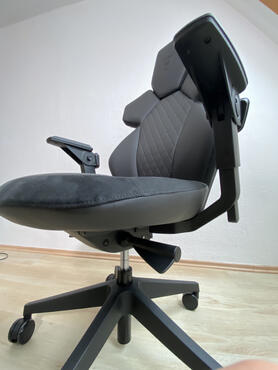 noblechairs DAWN 000   Model 09