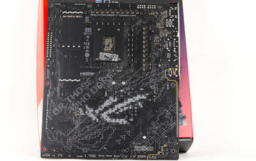 ASUS ROG STRIX B860 F Gaming WIFI Mainboard Rückseite