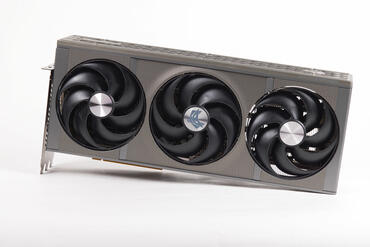 Sapphire Radeon RX 9070 XT Nitro+ Grafikkarte