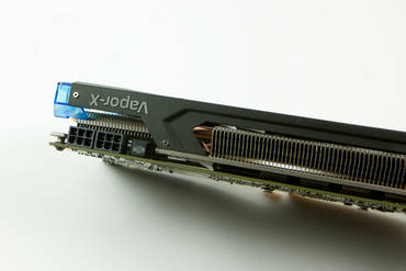 AMD Radeon Sapphire R9 270x Vapor-X Detail